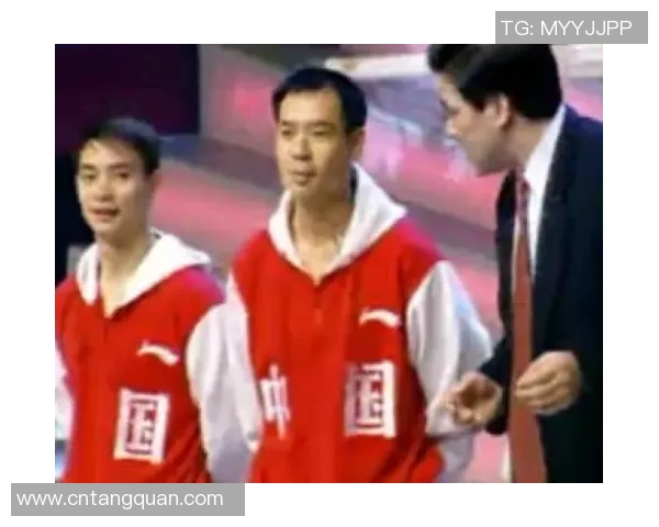 中国足球明星的辉煌历程与成就解析：从青涩少年到国际巨星的成长之路