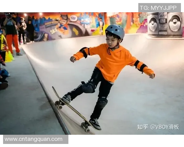 杭州滑板队在滑板节奏排行榜中荣获第二名展现出强劲实力与团队风采